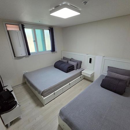 Jw'S Bukhansan Healing Stay I Seoel Buitenkant foto